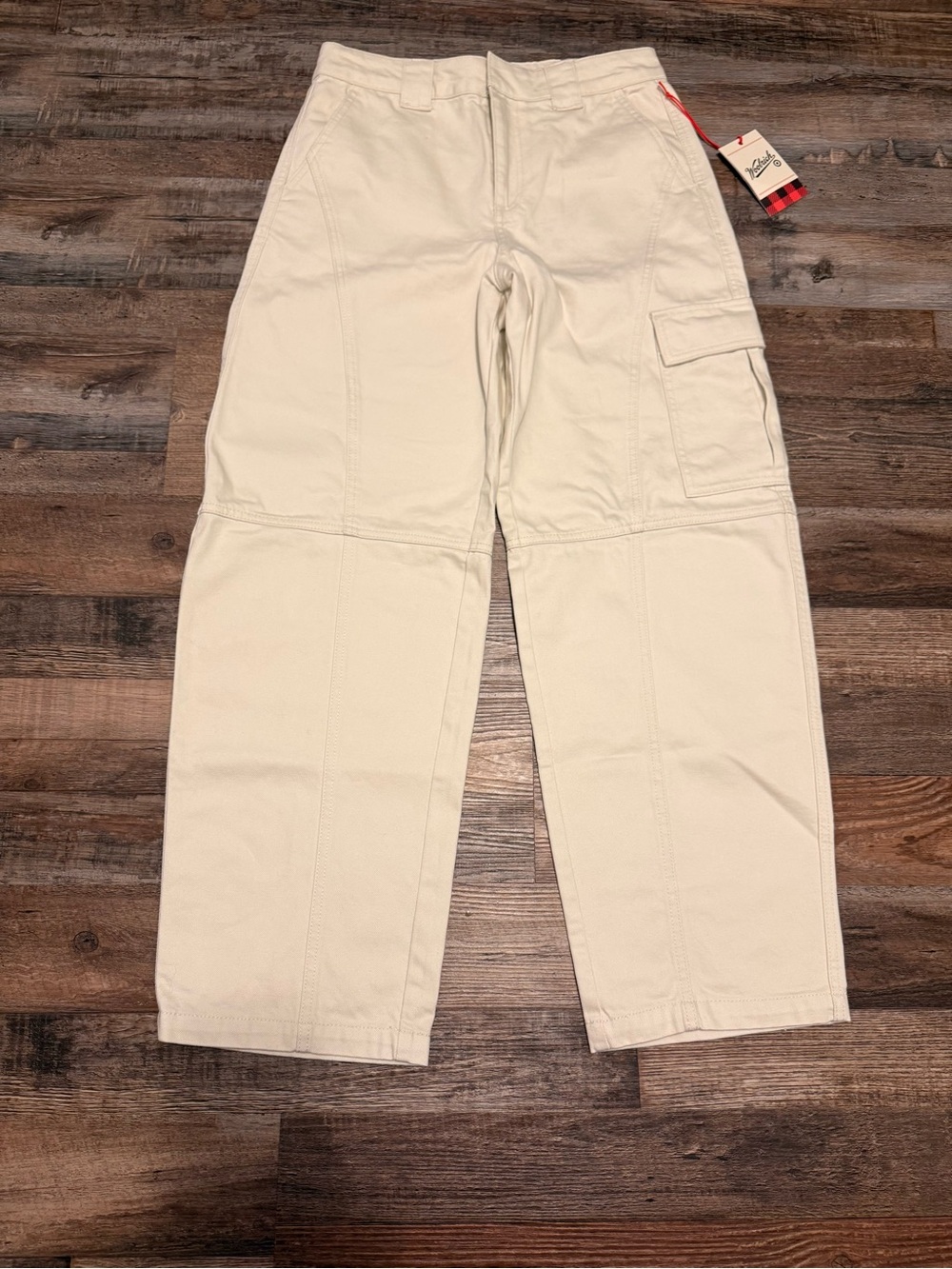 Woolrich for Target Cargo Pants Women's 6 Cream Utility Baggy
NWT